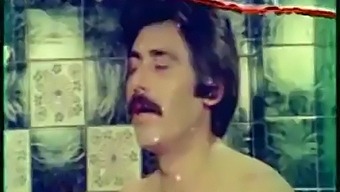 Turkish Couple Kisses Passionately In Hot Video