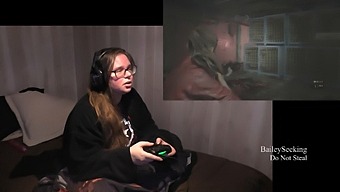 Resident Evil 2 Gameplay With Striptease Part 3