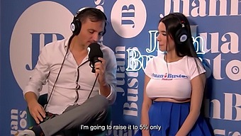 Ambarprada'S Wild Ride On A Sex Machine During Pregnancy, Full Video