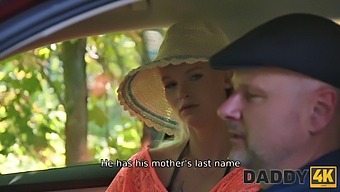 纹身宝贝给高清老男人完美的口交
